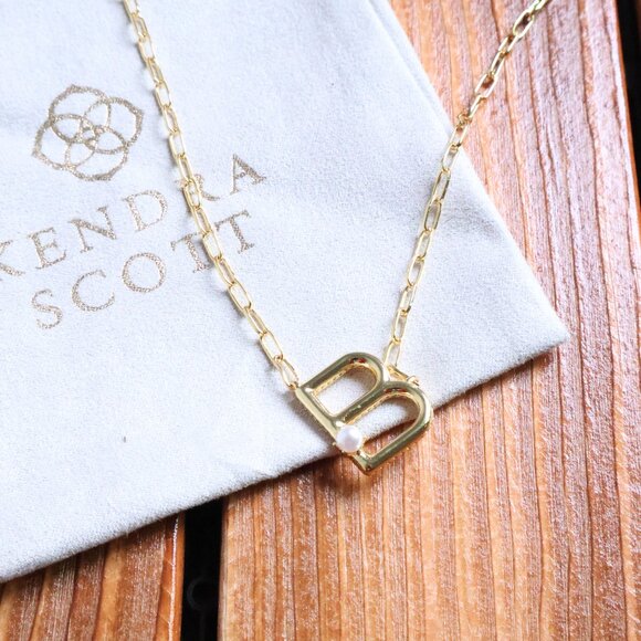 Kendra Scott Letter B Gold Freshwater Cultured Pearl Necklace fashion - Picture 2 of 2